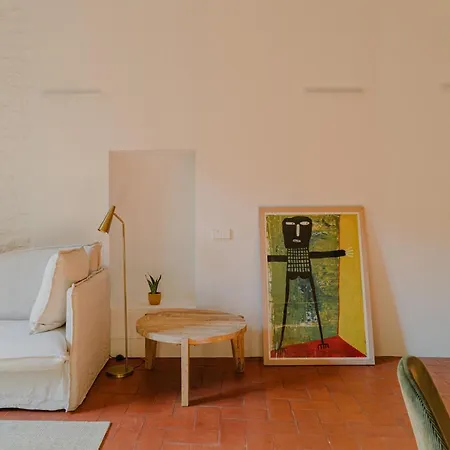 Flateli Santa Clara 12 *