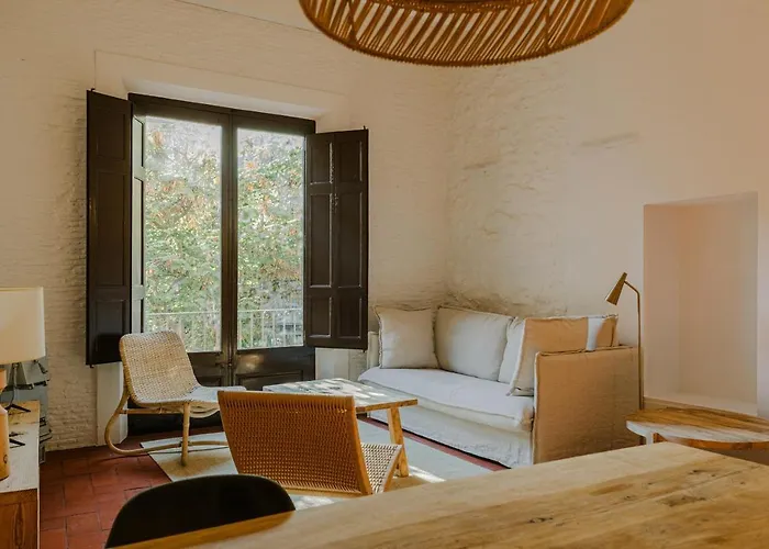 Flateli Santa Clara 12 *